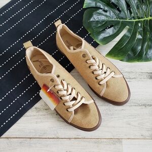 Disney| Groundup Lion King Lace Up Sneakers NWT Unisex 8/9.5